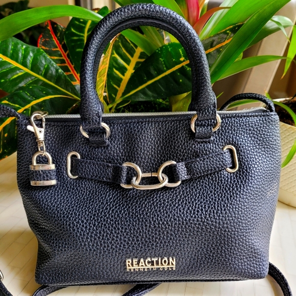 KENNETH COLE REACTION  Crossbody Handbag Black Vegan Pebbled Leather - Picture 4 of 12